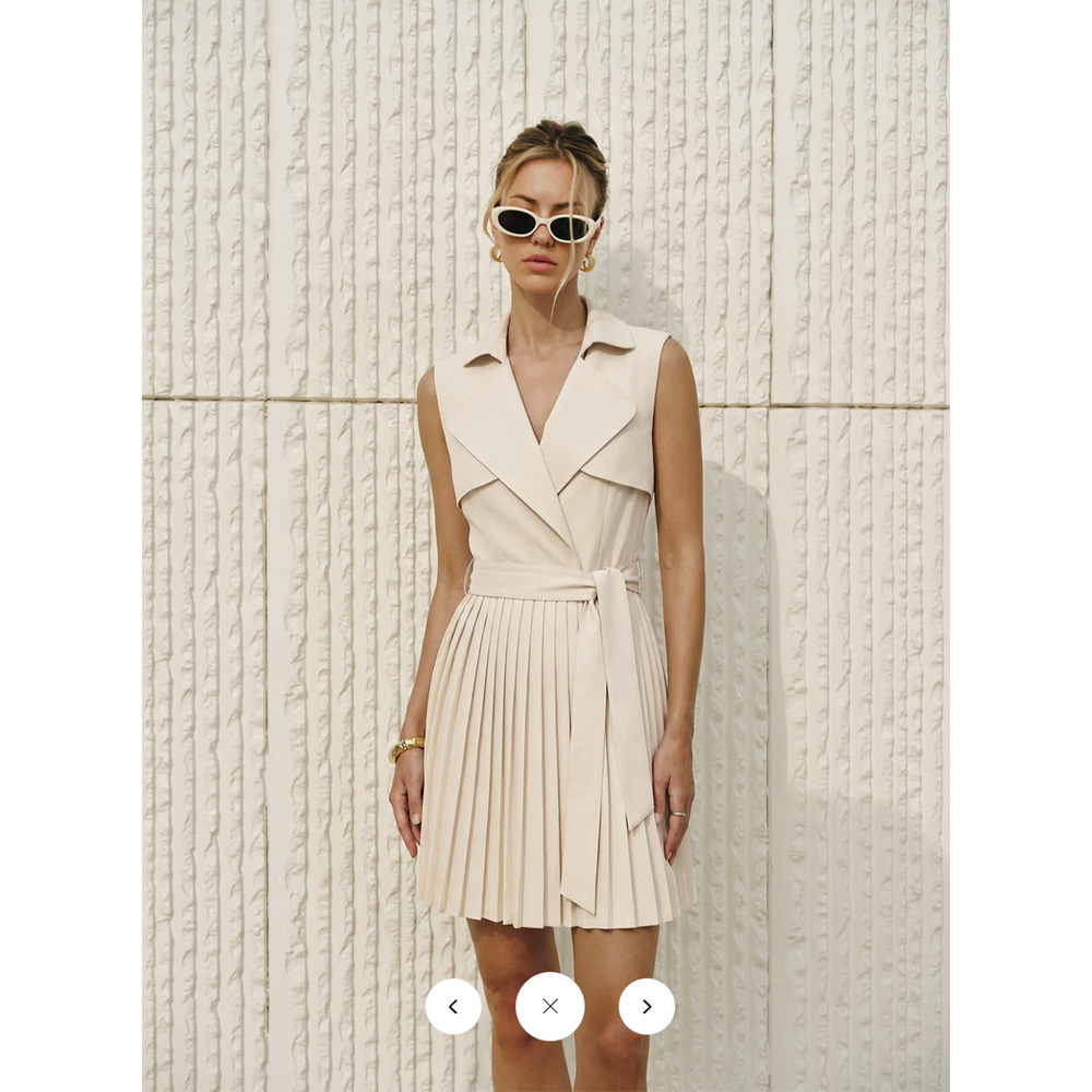 Copied - NWT Commense Sleeveless Lapel Belted Pleated Mini Dress Sz S